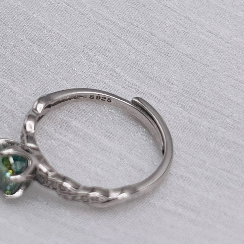 1.0 CT Alexandrite Moissanite Diamond Ring