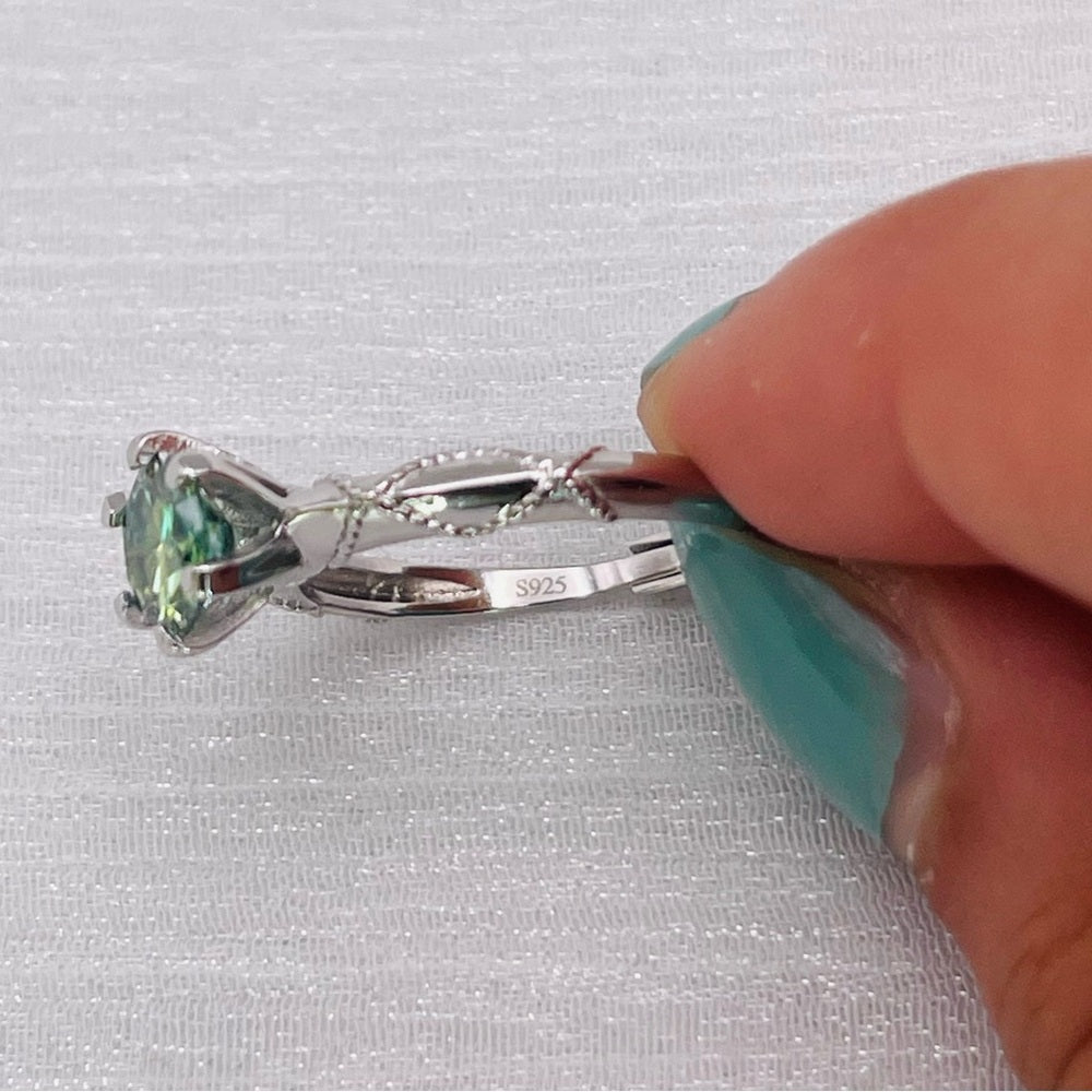 1.0 CT Alexandrite Moissanite Diamond Ring