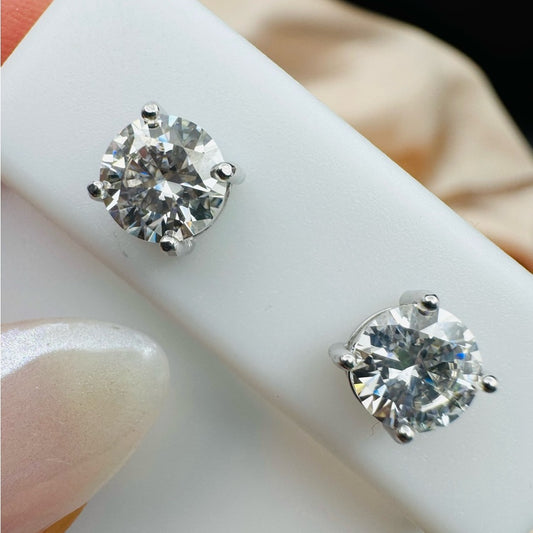 1.50 CT Moissanite Diamond Earrings