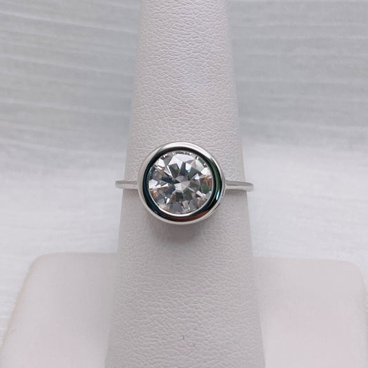 3.0 CT Moissanite Diamond Solitaire Bezel Set Ring