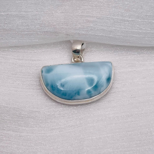 LM7 Larimar S925 Pendant