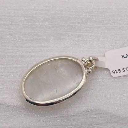 RM5 Rainbow Moonstone Oval S925 Pendant