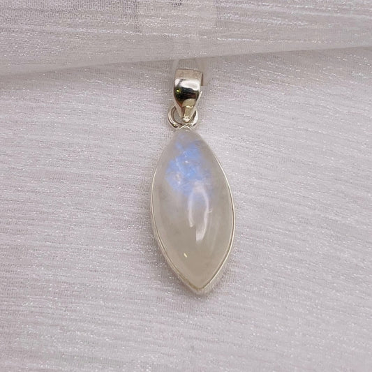 Rainbow Moonstone S925 Pendant