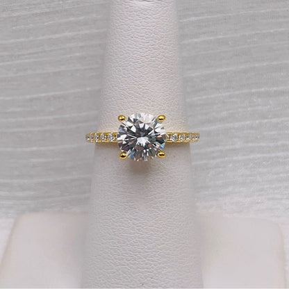 2.5 CT Moissanite Diamond Solitaire Ring