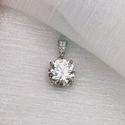 4.0 CT Moissanite Diamond Solitaire Pendant