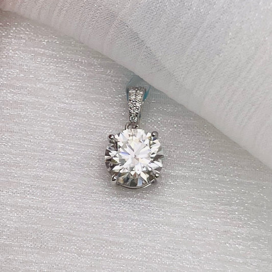4.0 CT Moissanite Diamond Solitaire Pendant