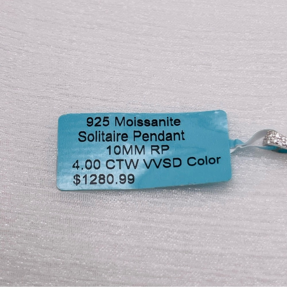 4.0 CT Moissanite Diamond Solitaire Pendant
