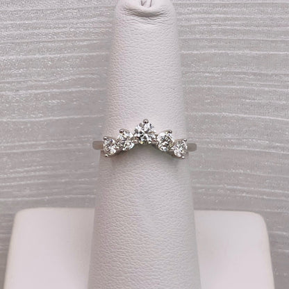 0.5 CT Moissanite Diamond V Ring
