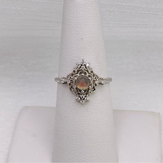 Madagascar Moonstone Flower S925 Ring