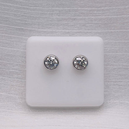 1.0CT Moissanite Diamond Round Bezel Set S925 Sterling Silver Stud Earrings