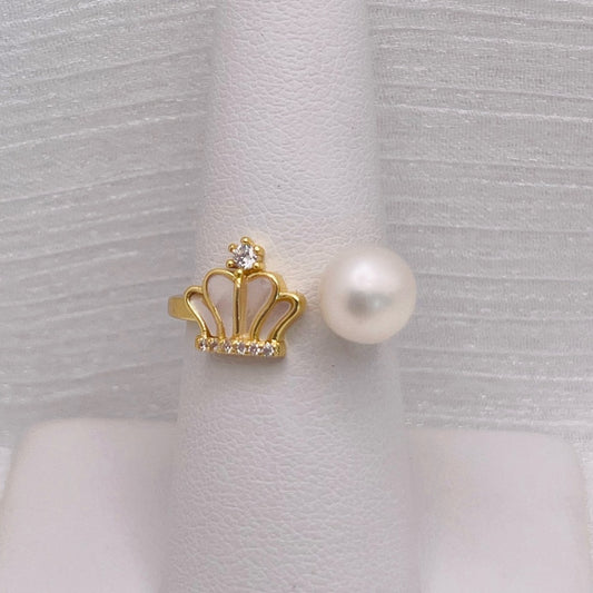 Natural Freshwater Pearl Crown Ring