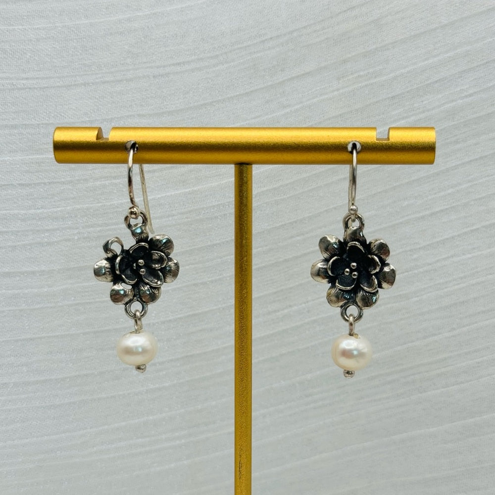 Freshwater Pearl S925 Flower Earrings