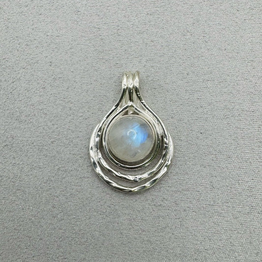 Rainbow Moonstone S925 Circle Pendant