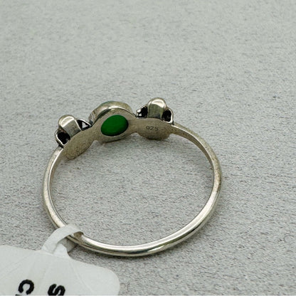 Chrysoprase Double Skull Ring