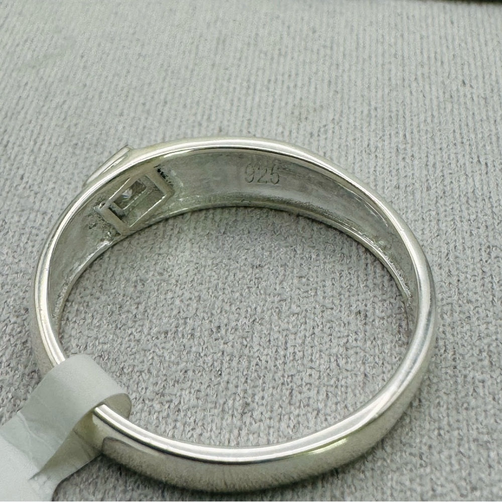 0.25 CT Moissanite Mini Square Band