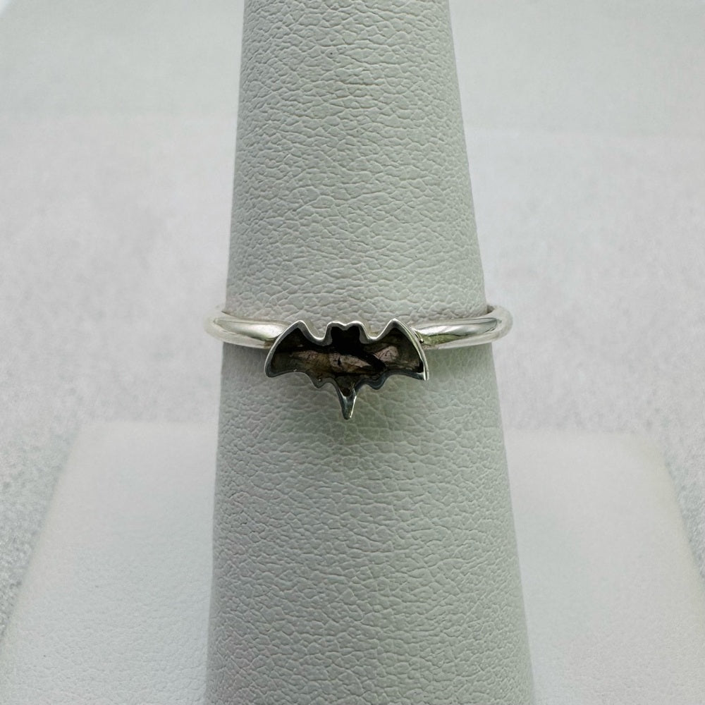 Sterling Silver Labradorite Bat Ring 🦇