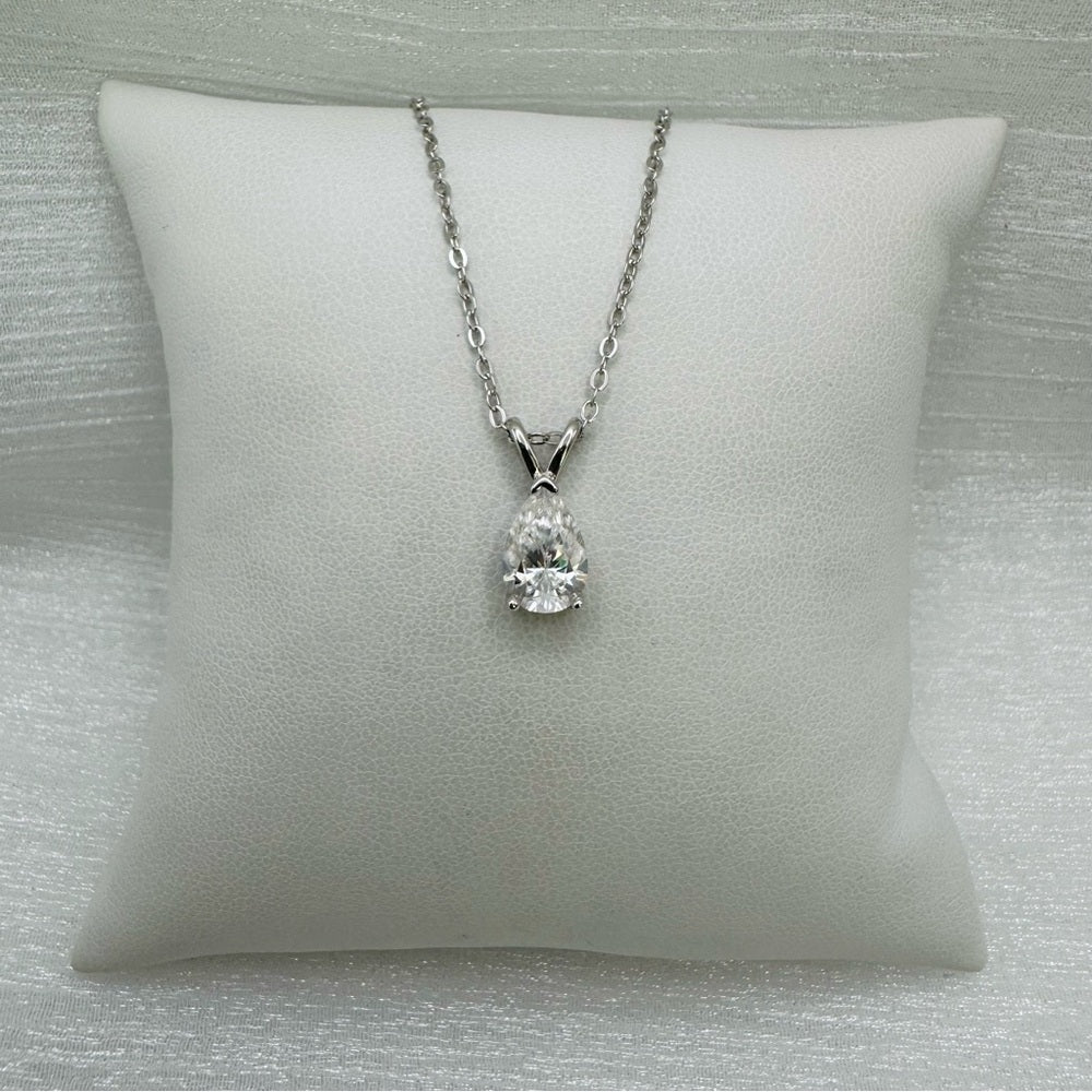 1.5 CT Moissanite Diamond Teardop Necklace