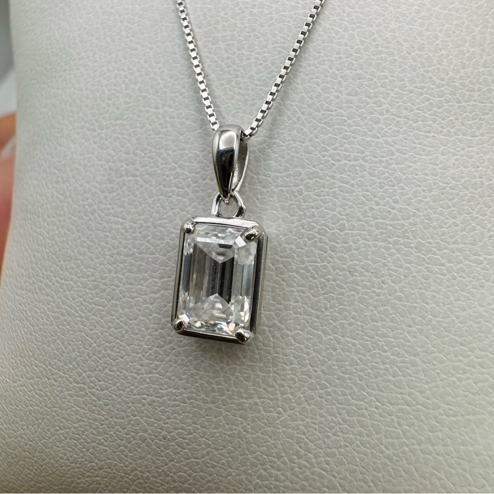 1 CT Emerald Cut Moissanite Diamond Necklace