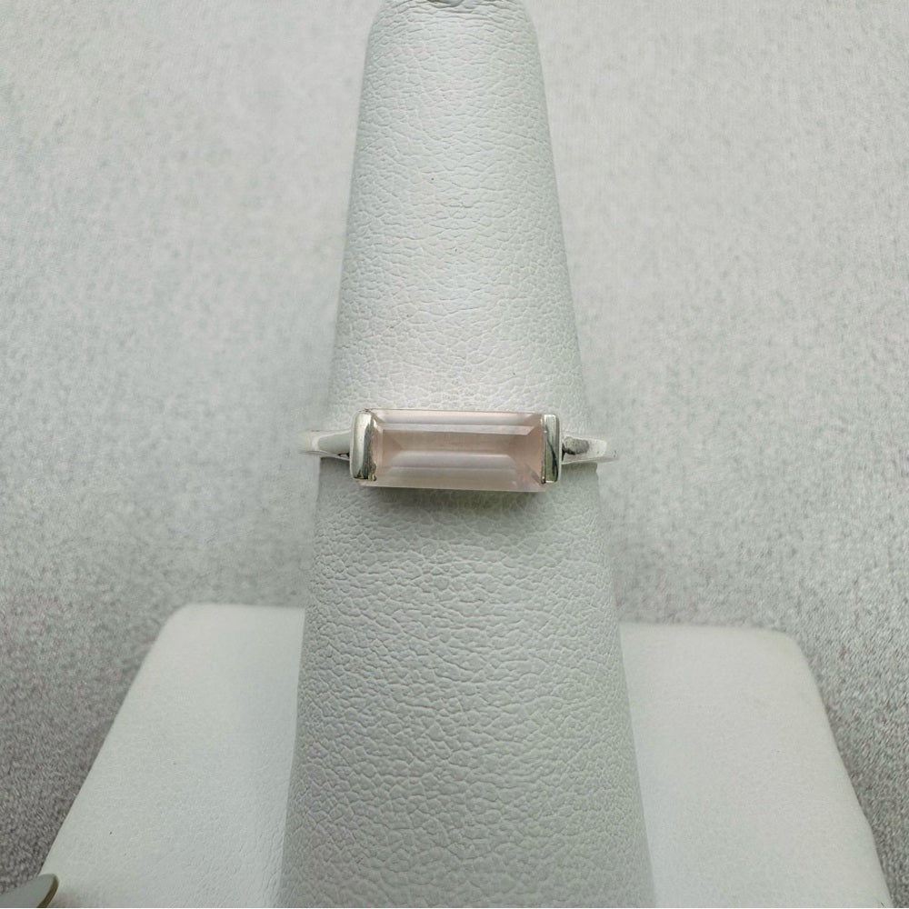 Rose Quartz S925 Ring