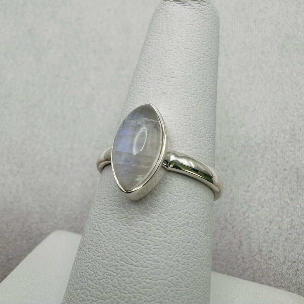 Rainbow Moonstone S925 Ring