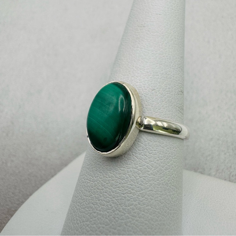 Oval Malachite S925 Ring