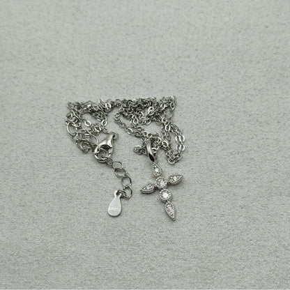 0.12 CT Moissanite Diamond Cross Neckace