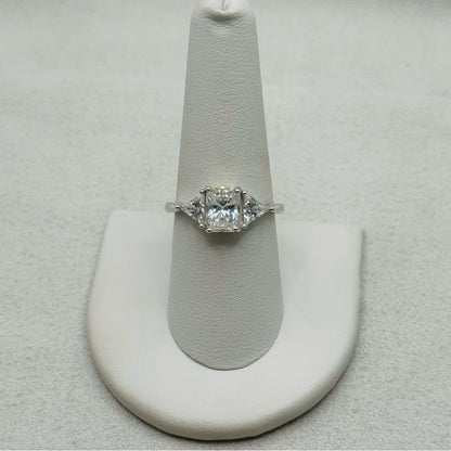 3 CT Moissanite Diamond Radiant Cut Ring