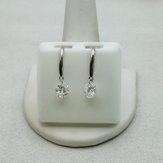 1 * 2 CT Moissanite Diamond Round Earrings