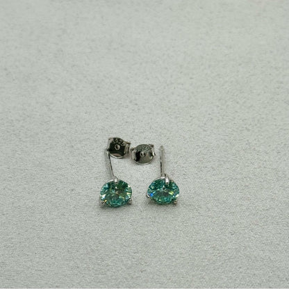 1 * 2 CT Moissanite Diamond Light Blue Earrings