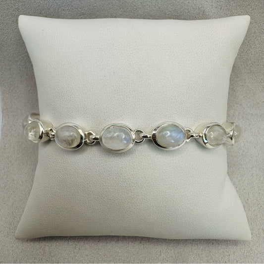 S925 Oval Moonstone Bracelet