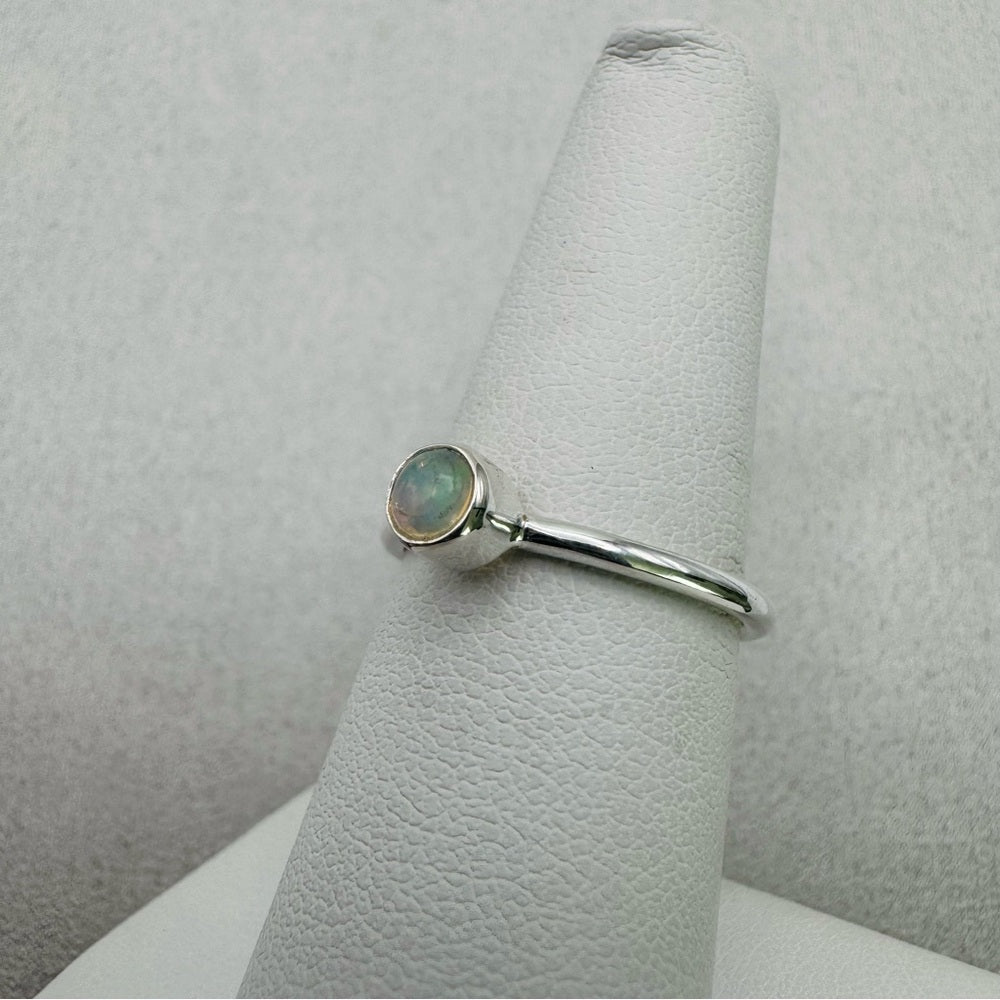 Round Ethiopian Opal S925 Ring