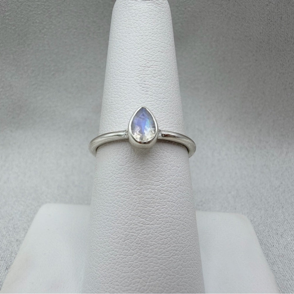 Labradorite Teardrop Ring