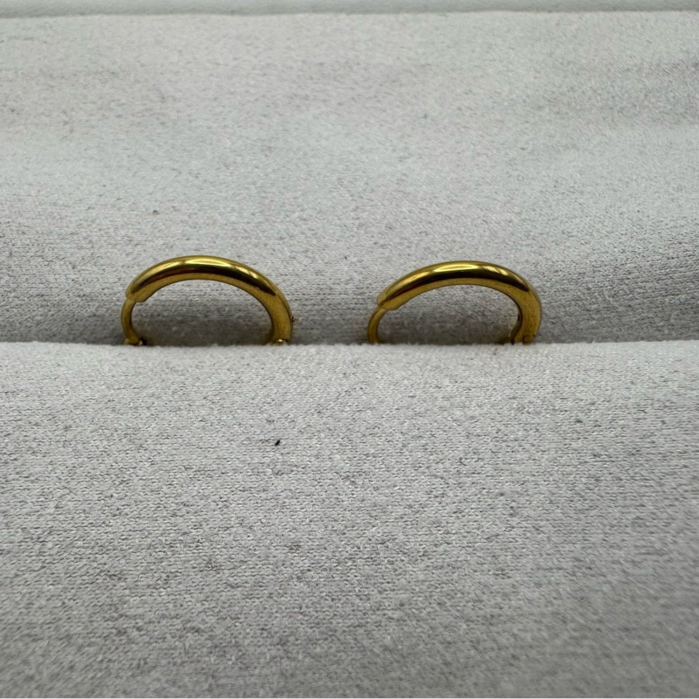 14mm | Hoop/ Huggie Earrings - Gold (#43)