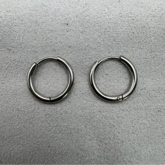#105 Hoop Earrings - Silver