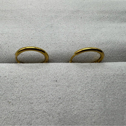 #106 Hoop Earrings - Gold