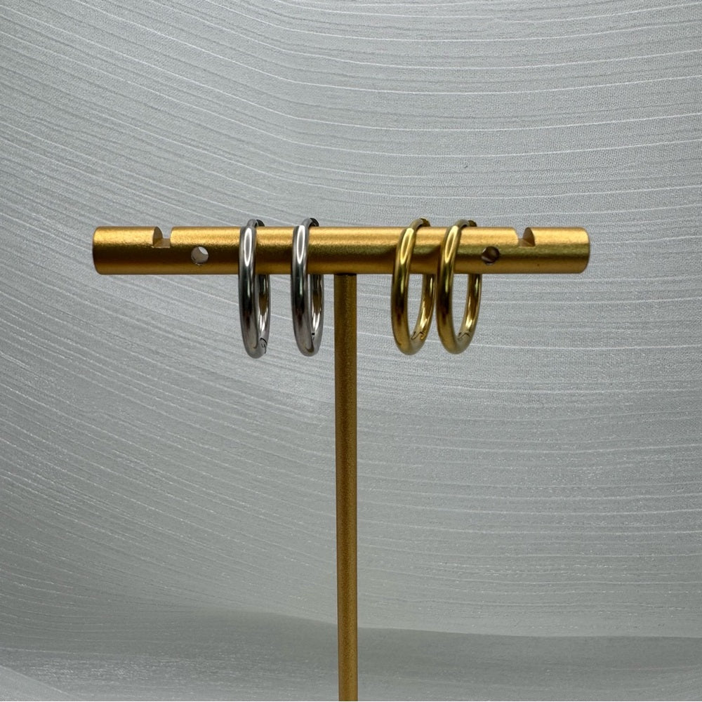 #106 Hoop Earrings - Gold