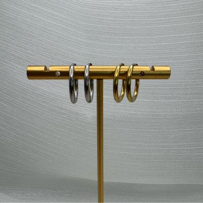 #106 Hoop Earrings - Gold