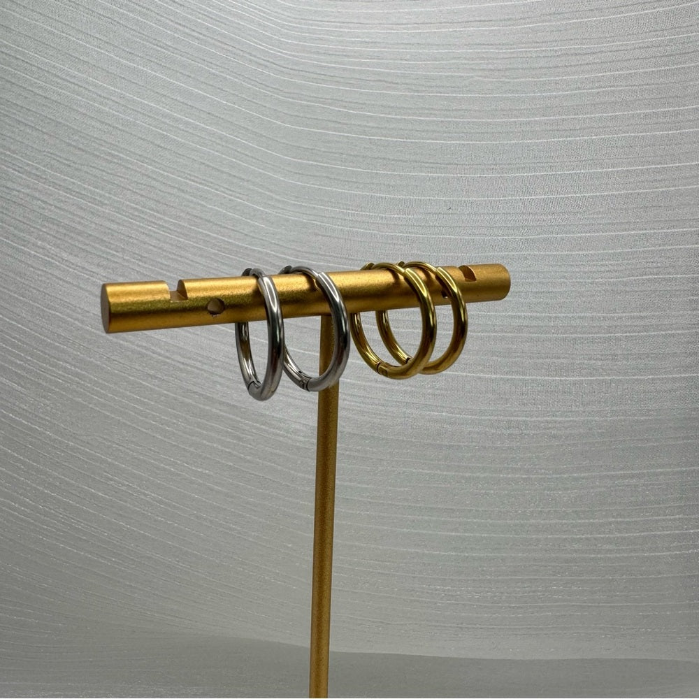 #106 Hoop Earrings - Gold