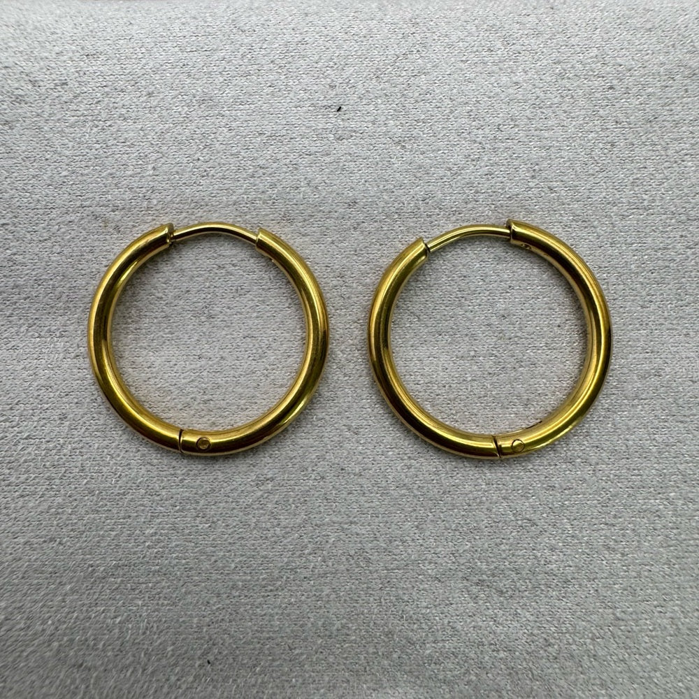 19mm | Hoop/ Huggie Earrings - Gold (#45)