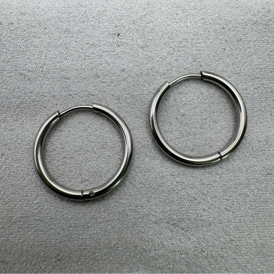 #107 Hoop Earrings - Silver