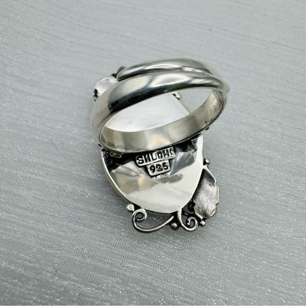 S925 Large Faceted Carnelian Silver Detail Ring