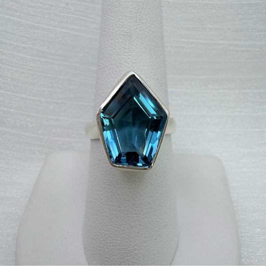 S925 Swiss Blue Topaz Ring