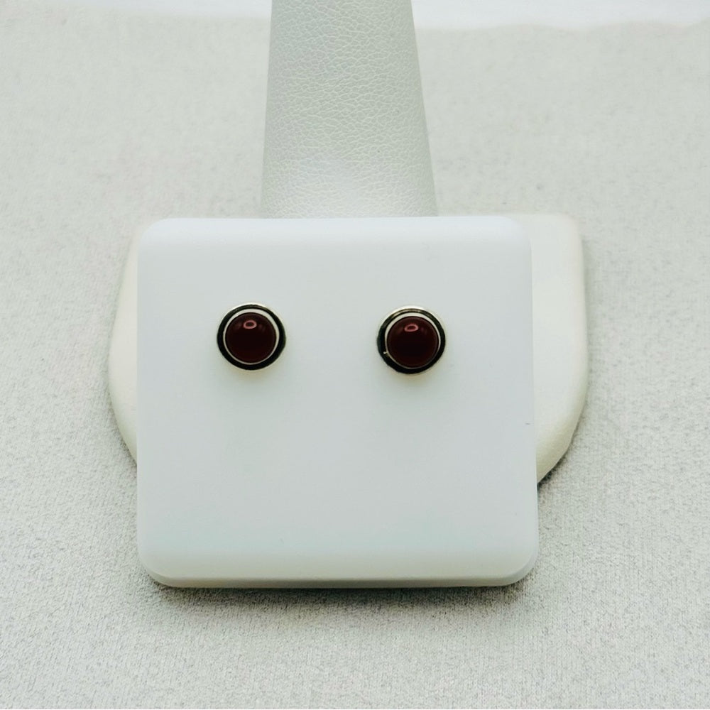 S925 Round Carnelian Stud Earrings