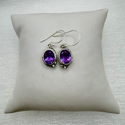 S925 Oval Amethyst Silver Detail Dangle Earrings