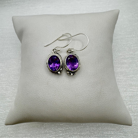 S925 Oval Amethyst Silver Detail Dangle Earrings