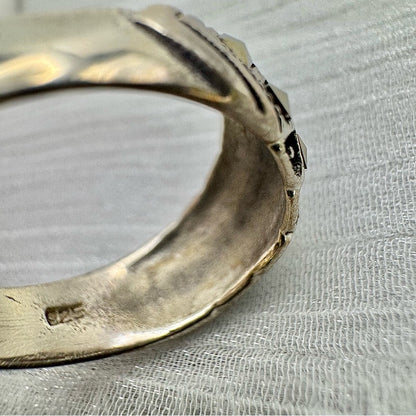 Marcasite Diamond Imprinted Ring