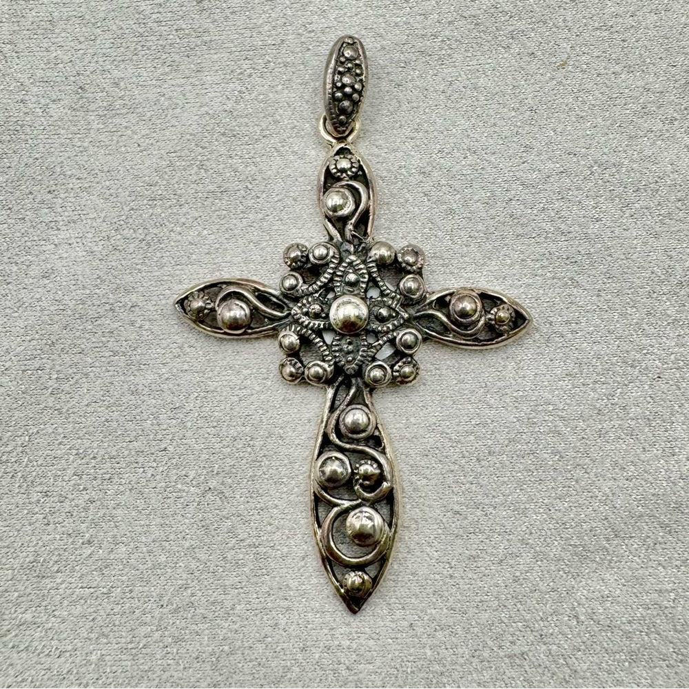 S925 Silver Design Cross Pendant