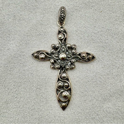 S925 Silver Design Cross Pendant