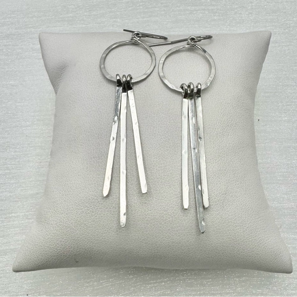 #64 Silver Handmade Hammered Circle Dangle Earrings