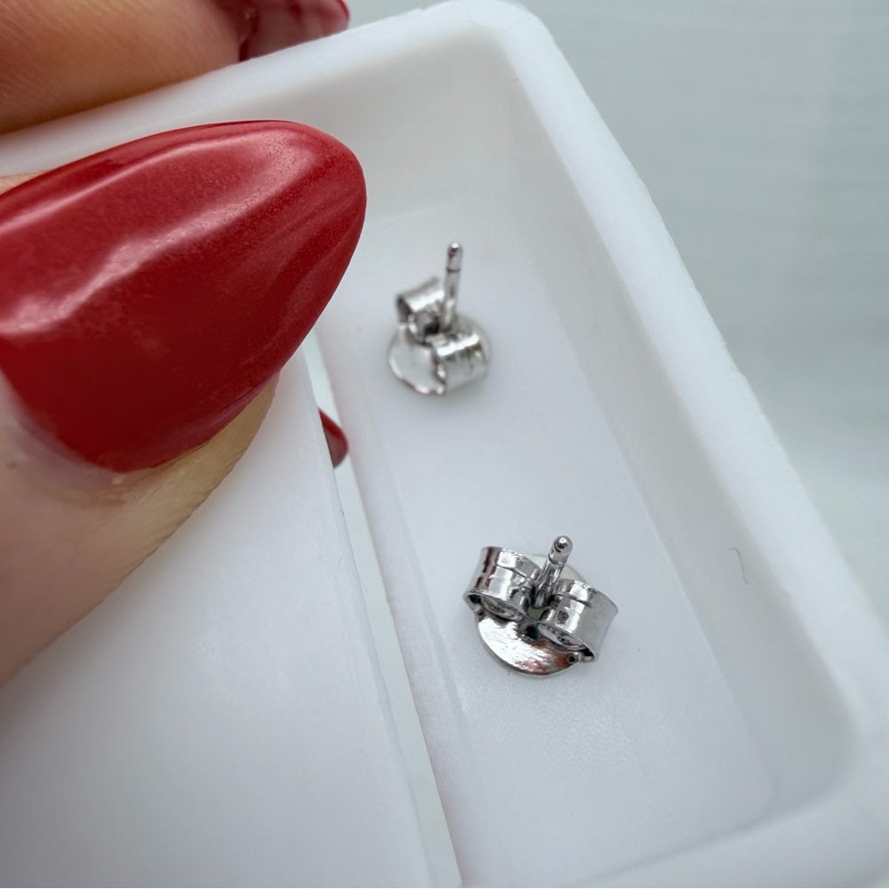 0.2 CT x 2 Moissanite Four Leaf Clover Stud Earrings
